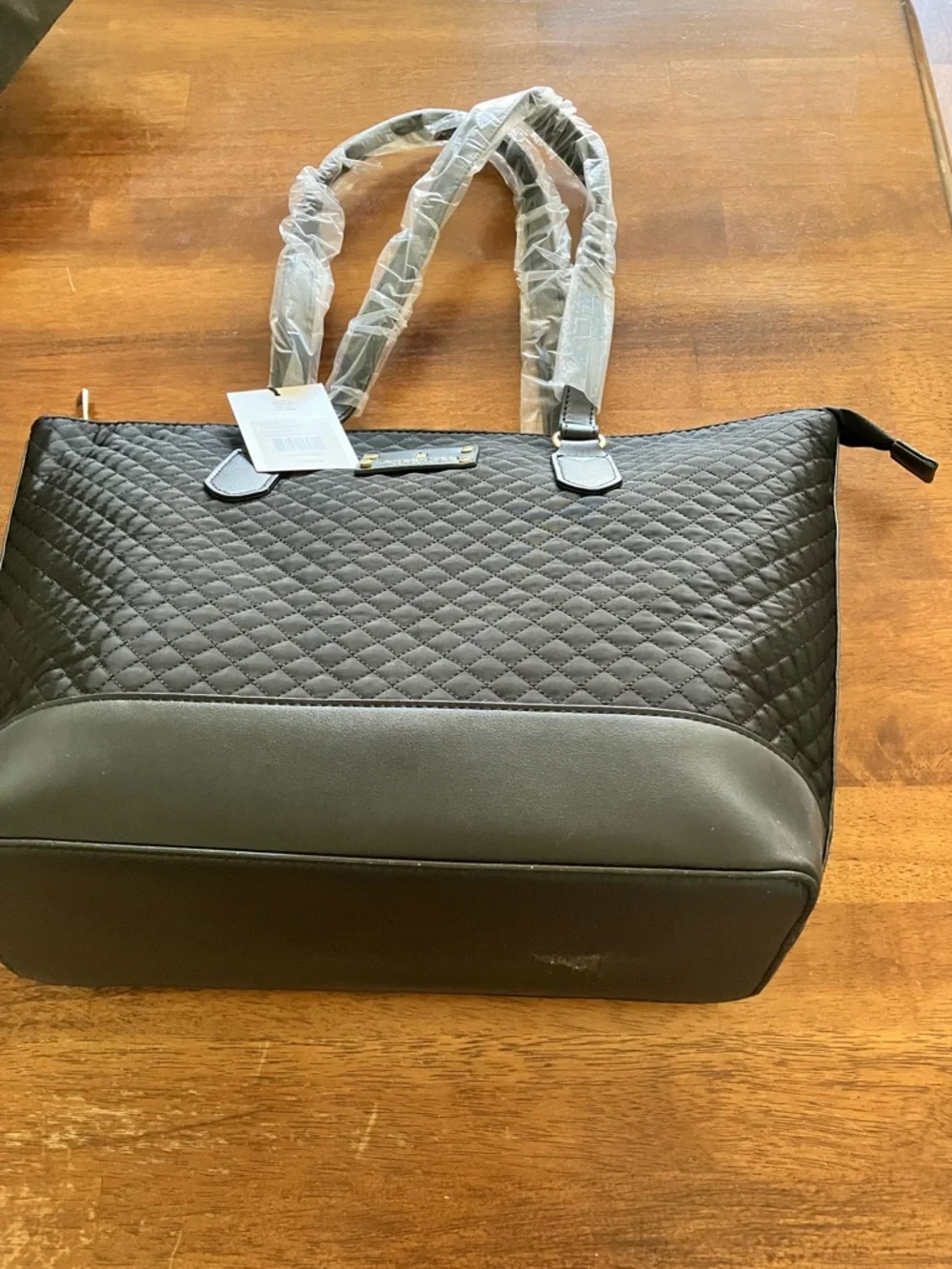 London Fog NWT Black Alex Nylon Quilted Tote